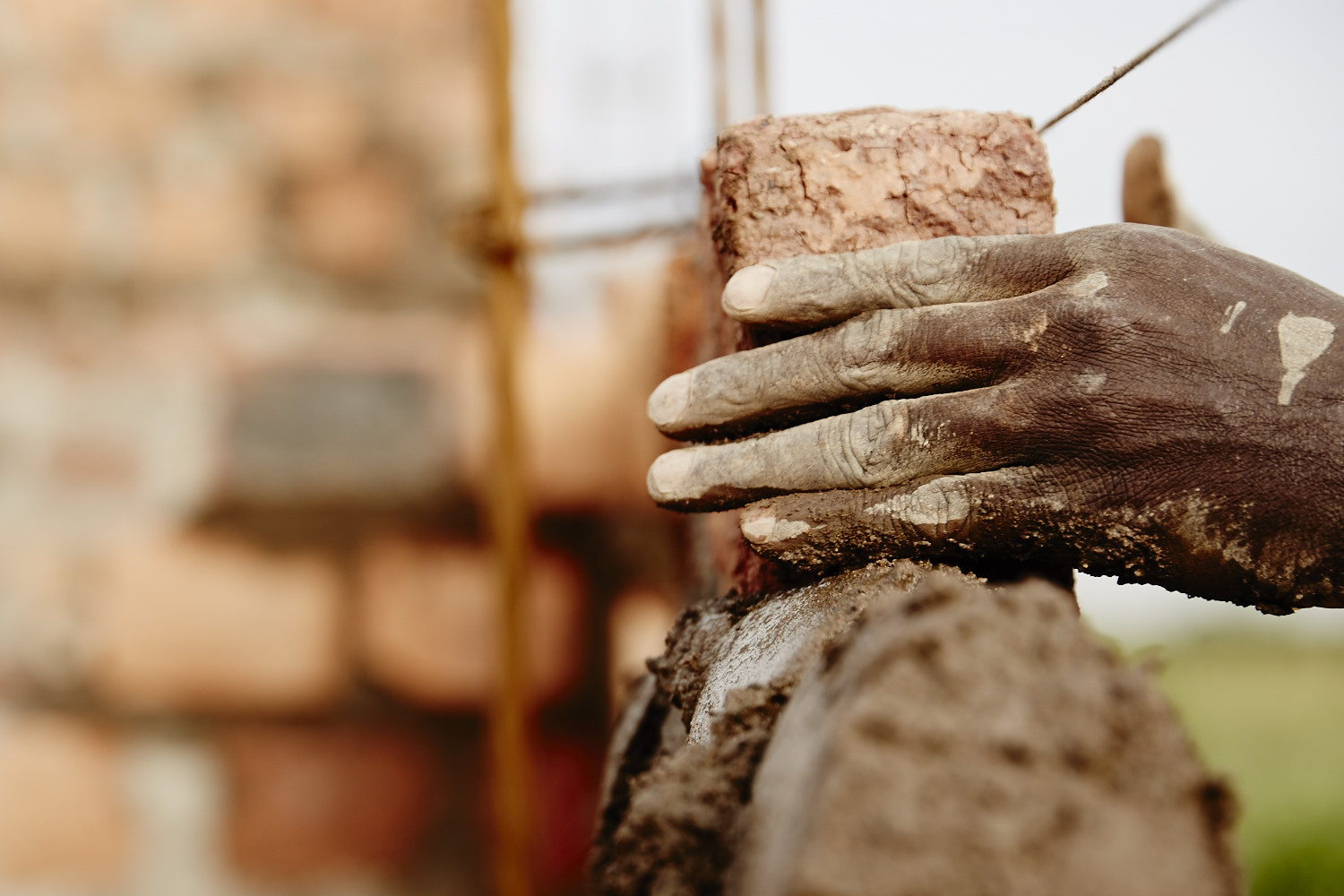 Hands-Kisumu-Kubik-150624